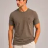 Braon muska pamucna majica slim fit klasican model mn muska garderoba