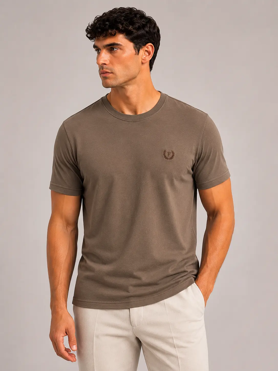 KLASIČNA MUŠKA MAJICA OD 100% PAMUKA – SLIM FIT